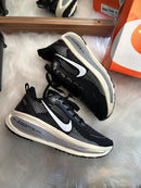 Tênis Unisex Nike Zoom Vomero 02