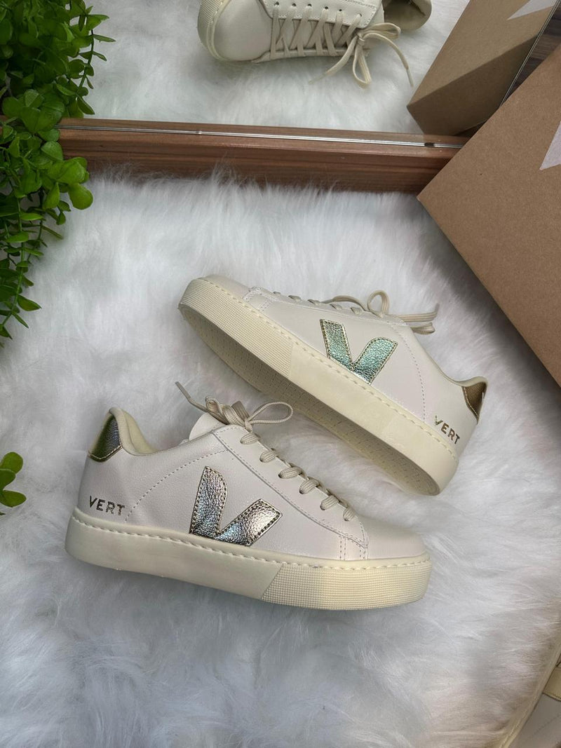 Tênis Feminino Vert Couro Cadarço