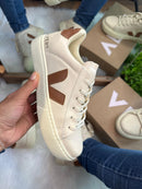 Tênis Feminino Vert Couro Cadarço