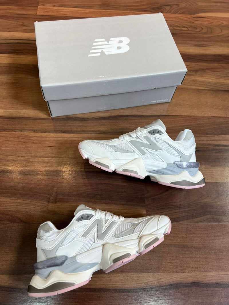 Tênis New Balance 9060 Feminino
