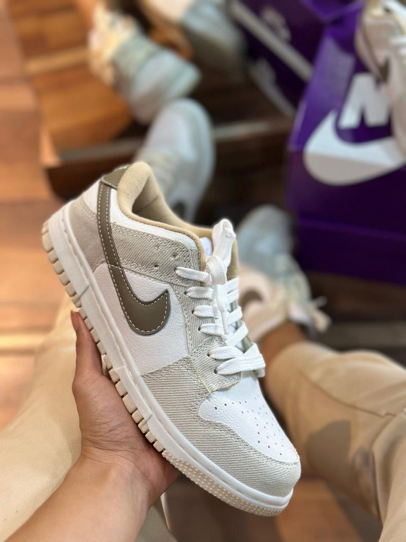 Tênis Nike Dunk Low Pro Cores Femininas