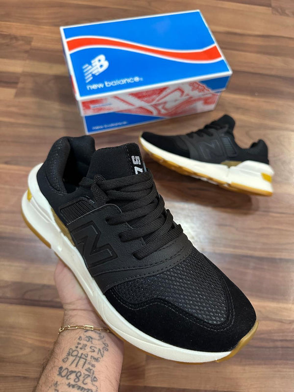 Tênis New Balance 779 Masculino