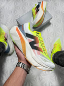Tênis New Balance Fuelcell Elite Masculino