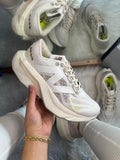 Tênis New Balance Fuelcell feminino